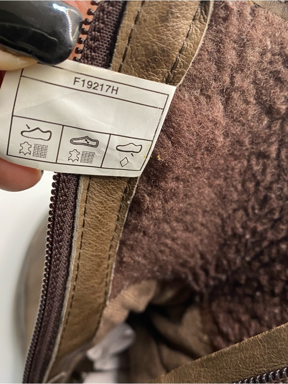UGG Robbie Waterproof Leather Wool Boots Women's 8 Fleece Brown Buckle Outdoor - Picture 9 of 13